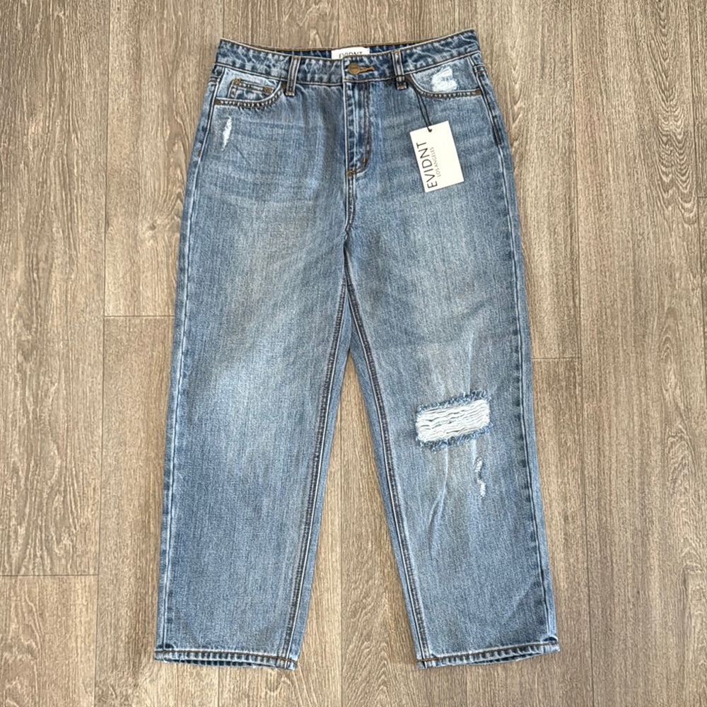 NWT EVIDNT Malibu Girlfriend women’s jeans - Picture 2 of 7